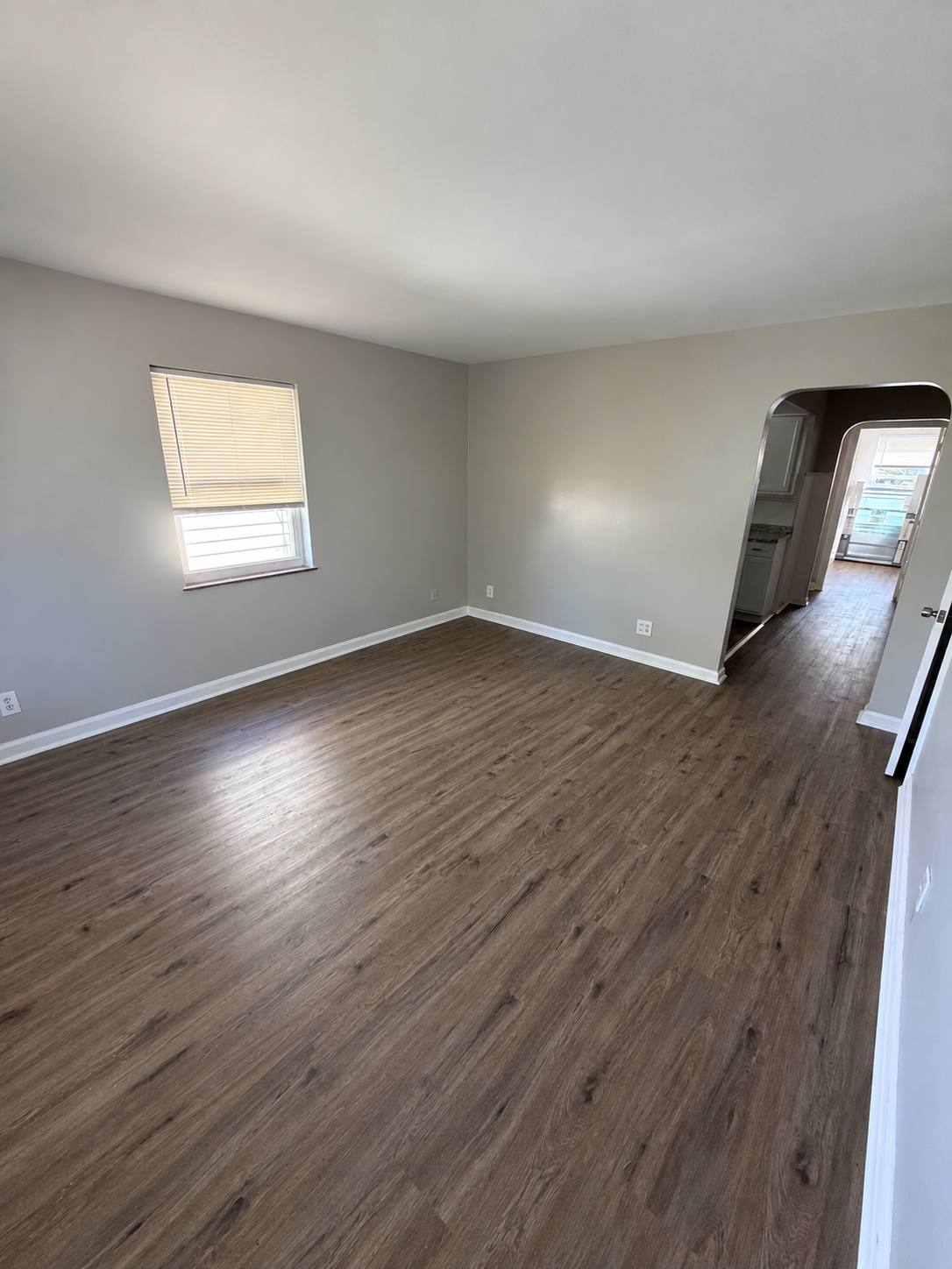 4308 Carter Avenue - 3